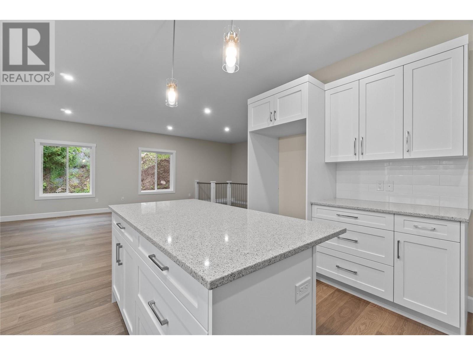 Photo 30 of 806 Cliff Avenue Unit 104, Enderby BC