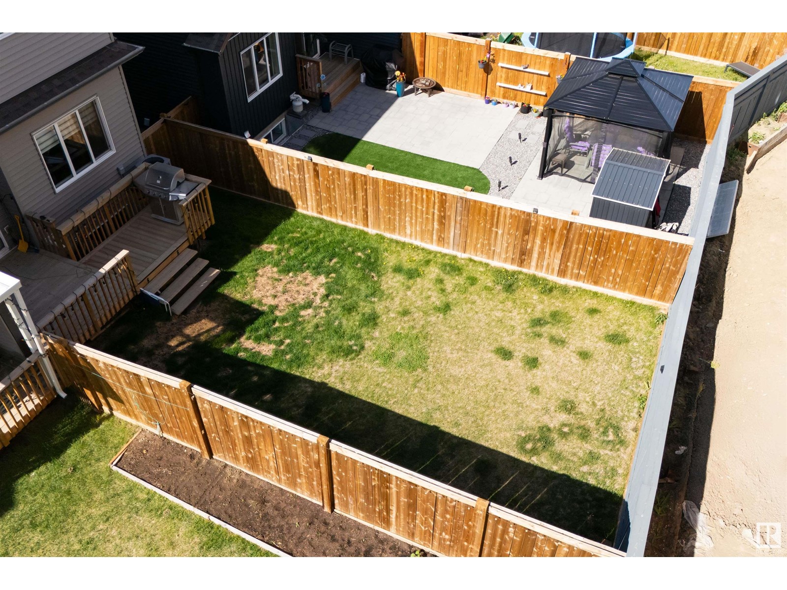 918 DANIELS LO SW - Image 27