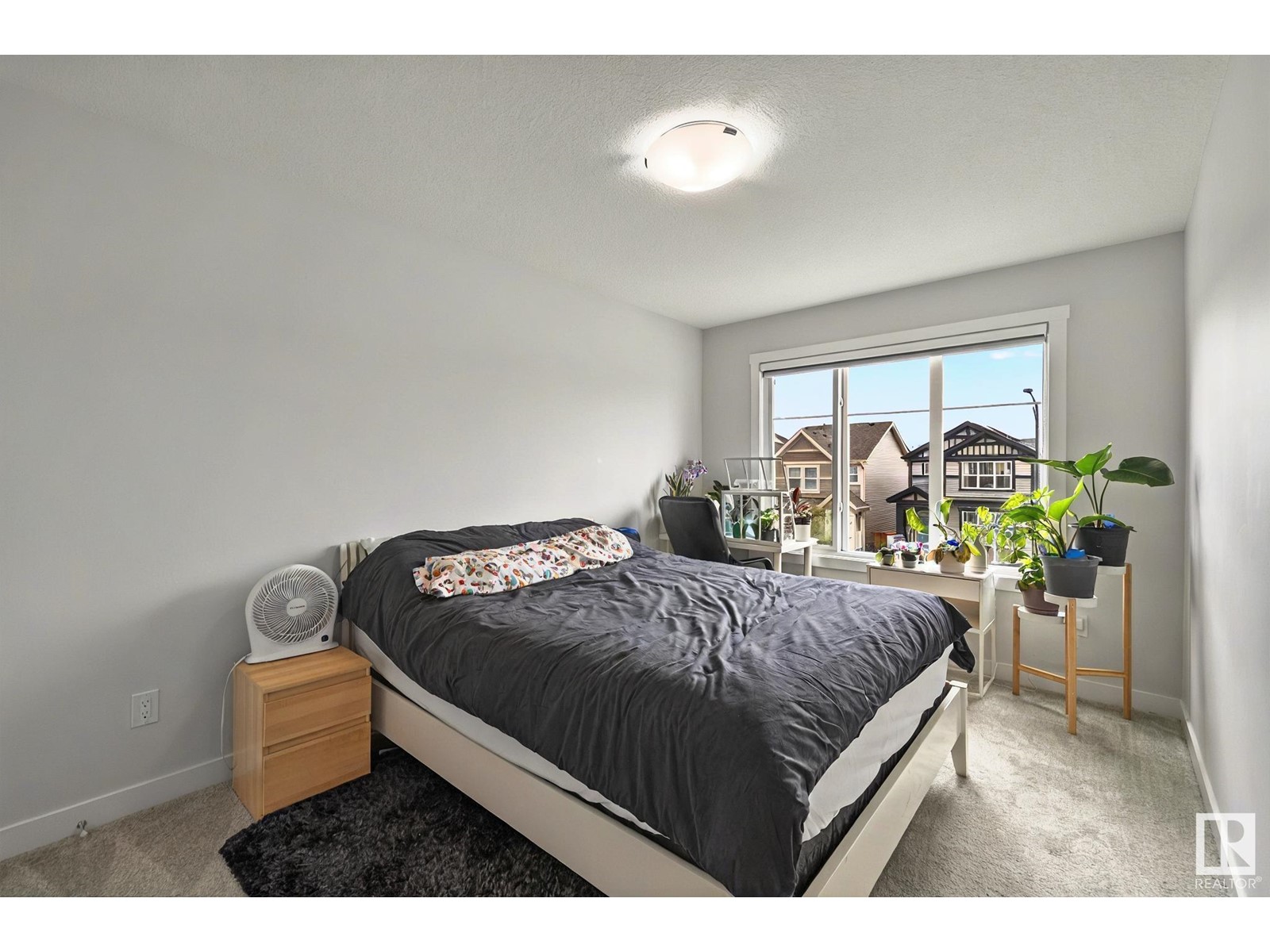 918 DANIELS LO SW - Image 22