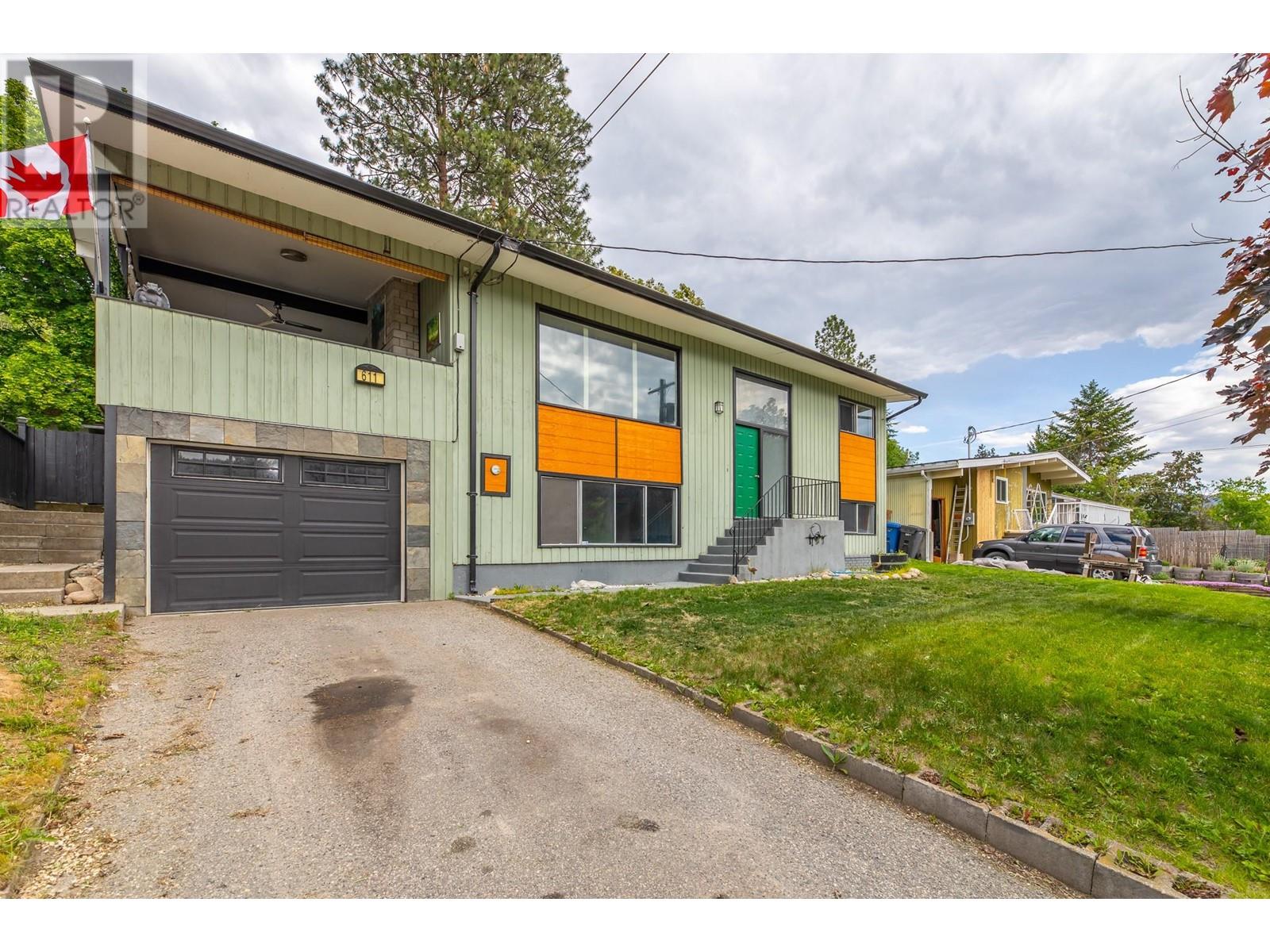  611 East Side Road, Okanagan Falls