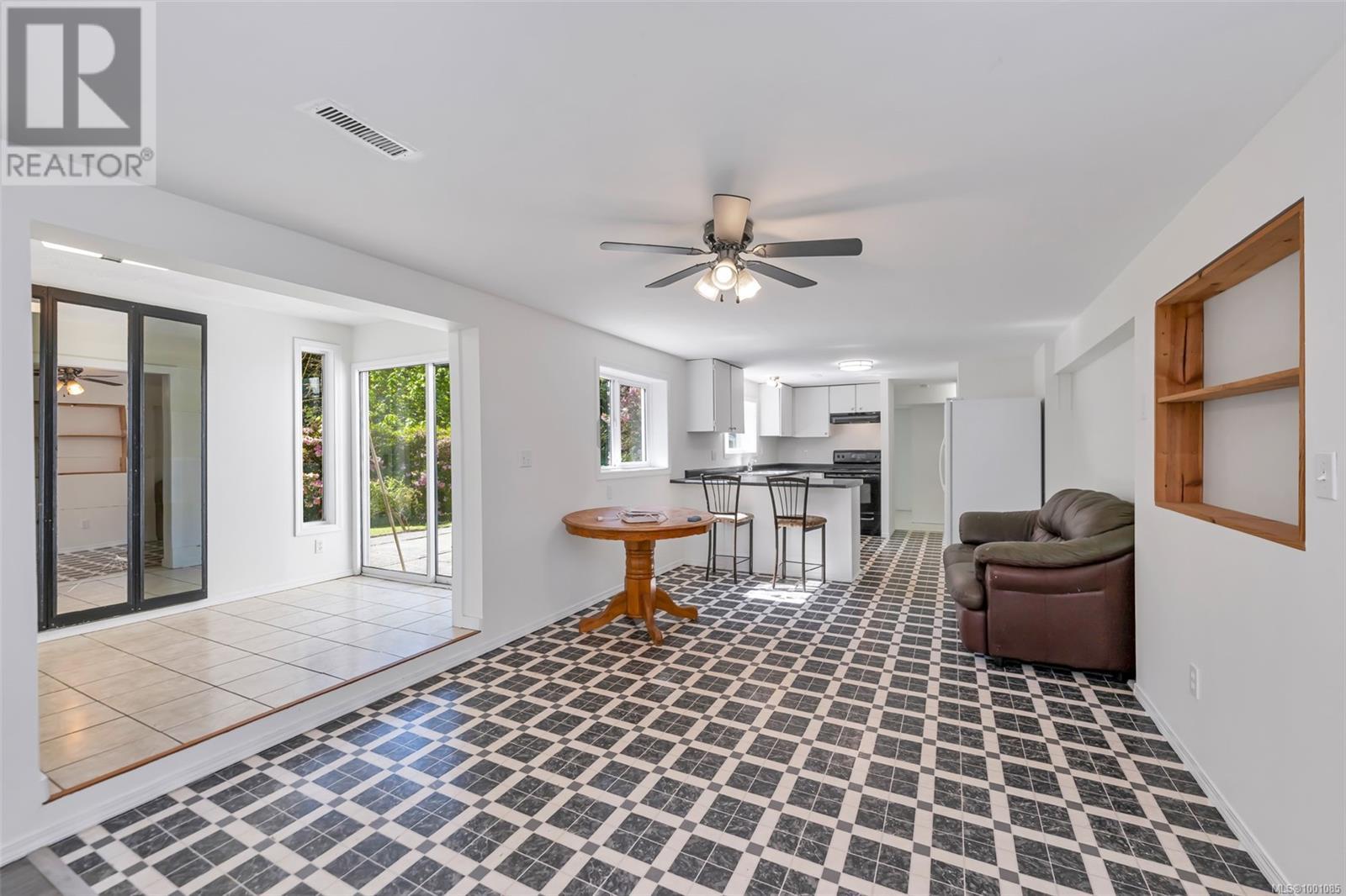1121 Centremont Lane, Metchosin