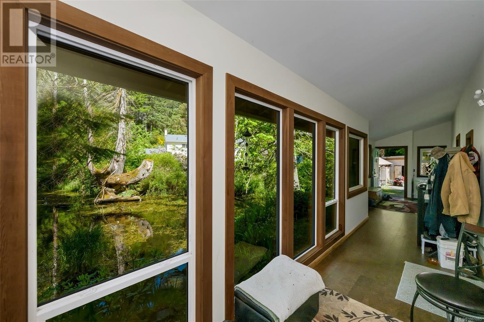 1121 Centremont Lane, Metchosin