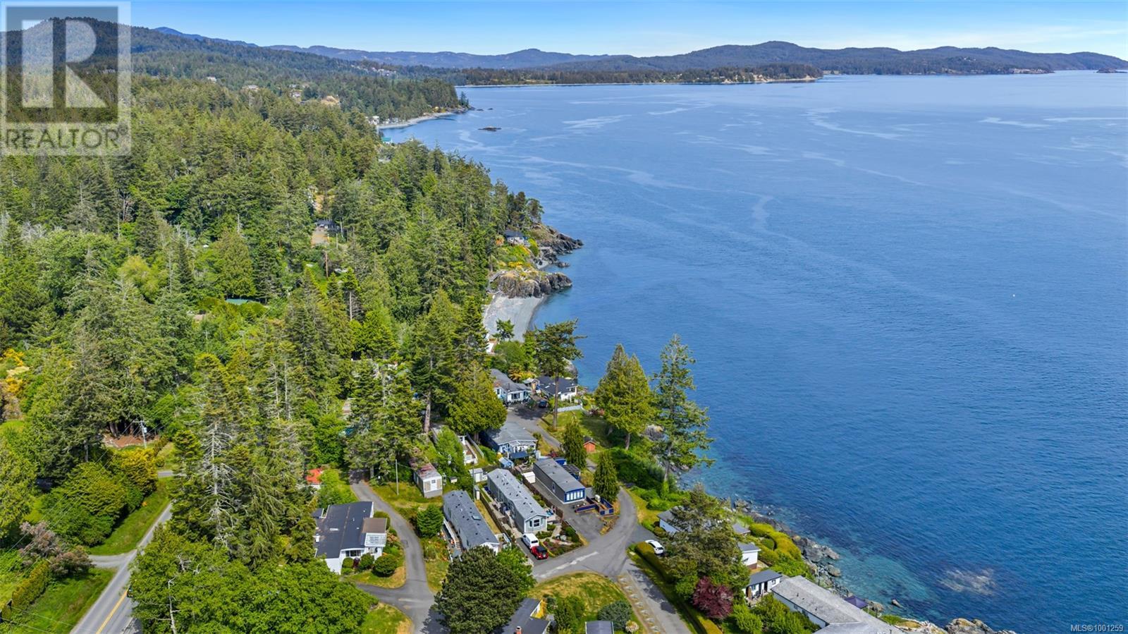 Photo 11 of 3 8177 West Coast Rd, Sooke BC