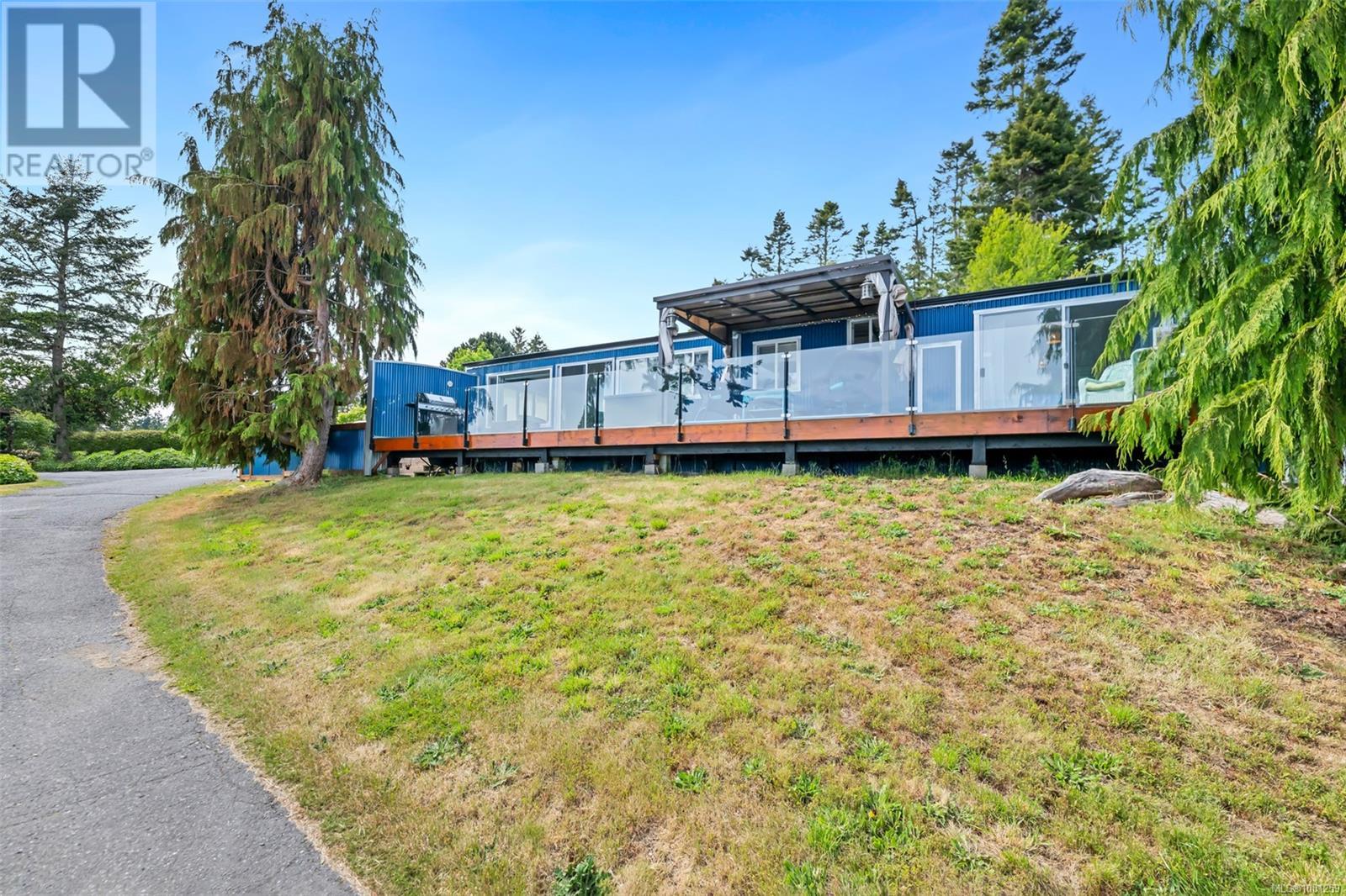 Photo 40 of 3 8177 West Coast Rd, Sooke BC