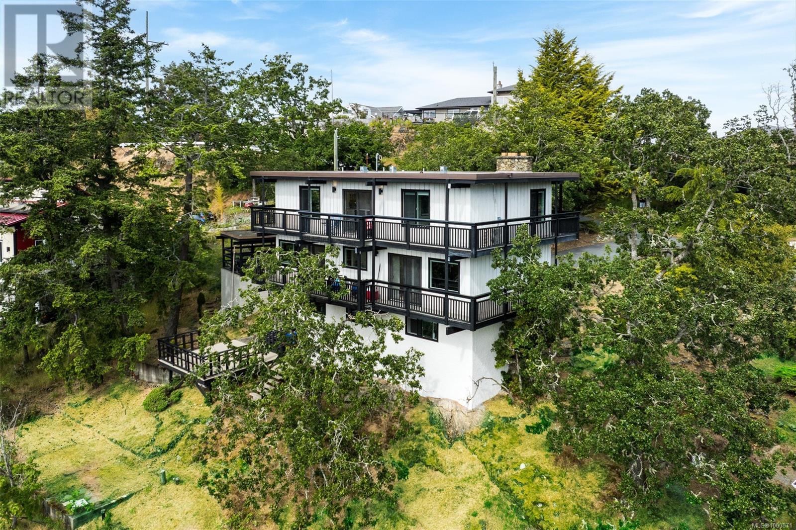  4728 Treetop Heights, Saanich