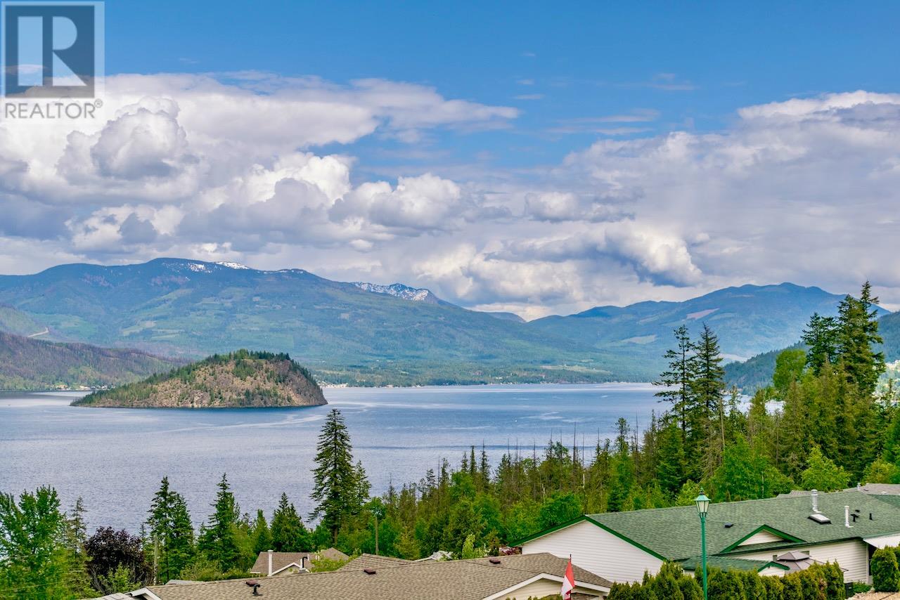 62 1510 Trans Canada Highway, Sorrento