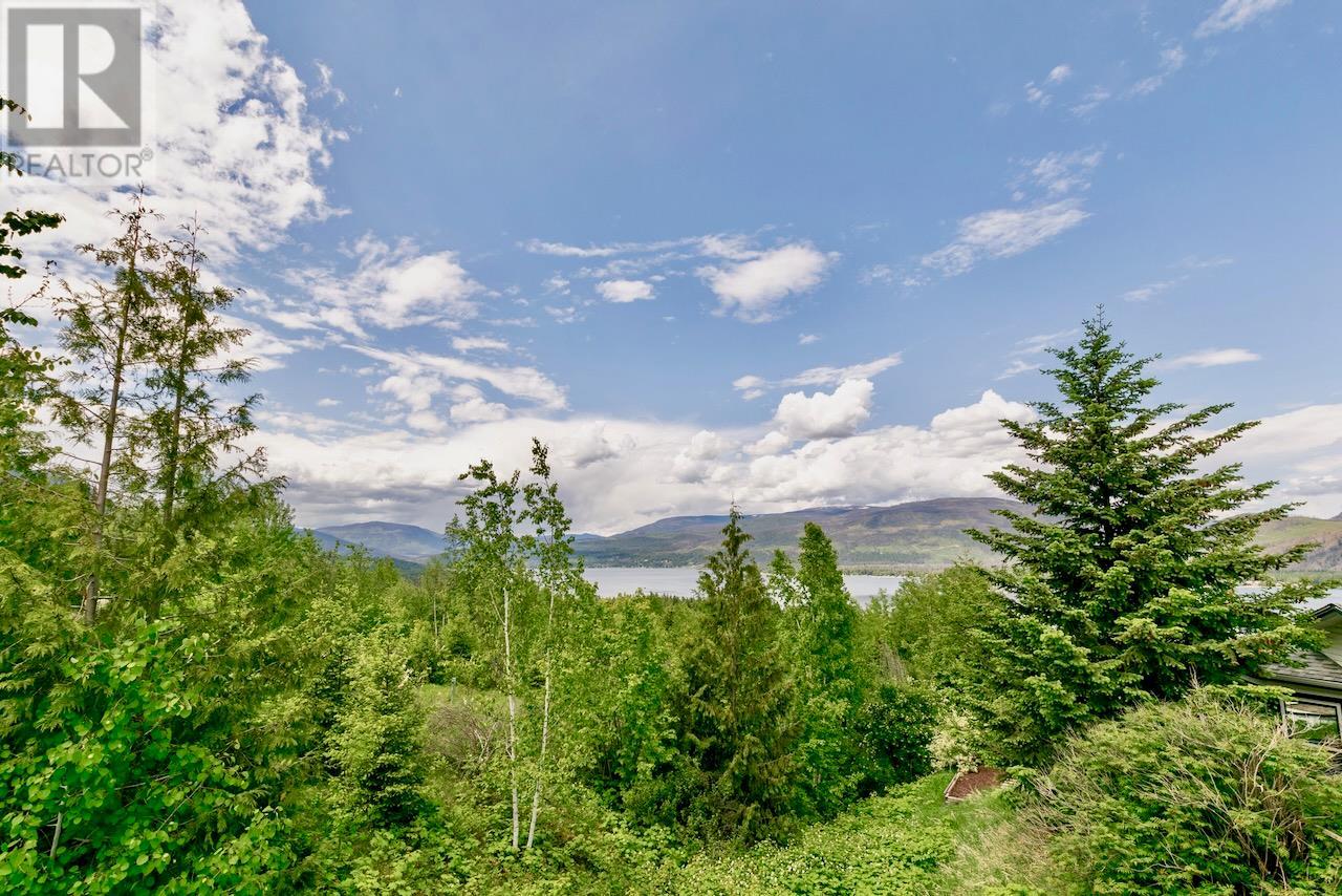 62 1510 Trans Canada Highway, Sorrento