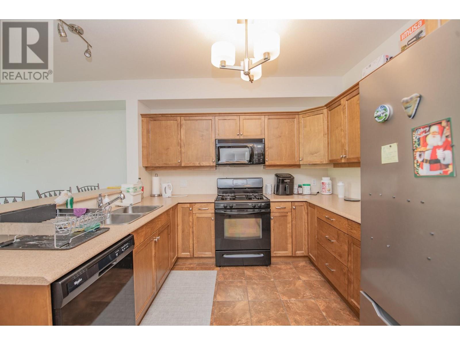 2532 Shoreline Drive Unit# 305, Lake Country
