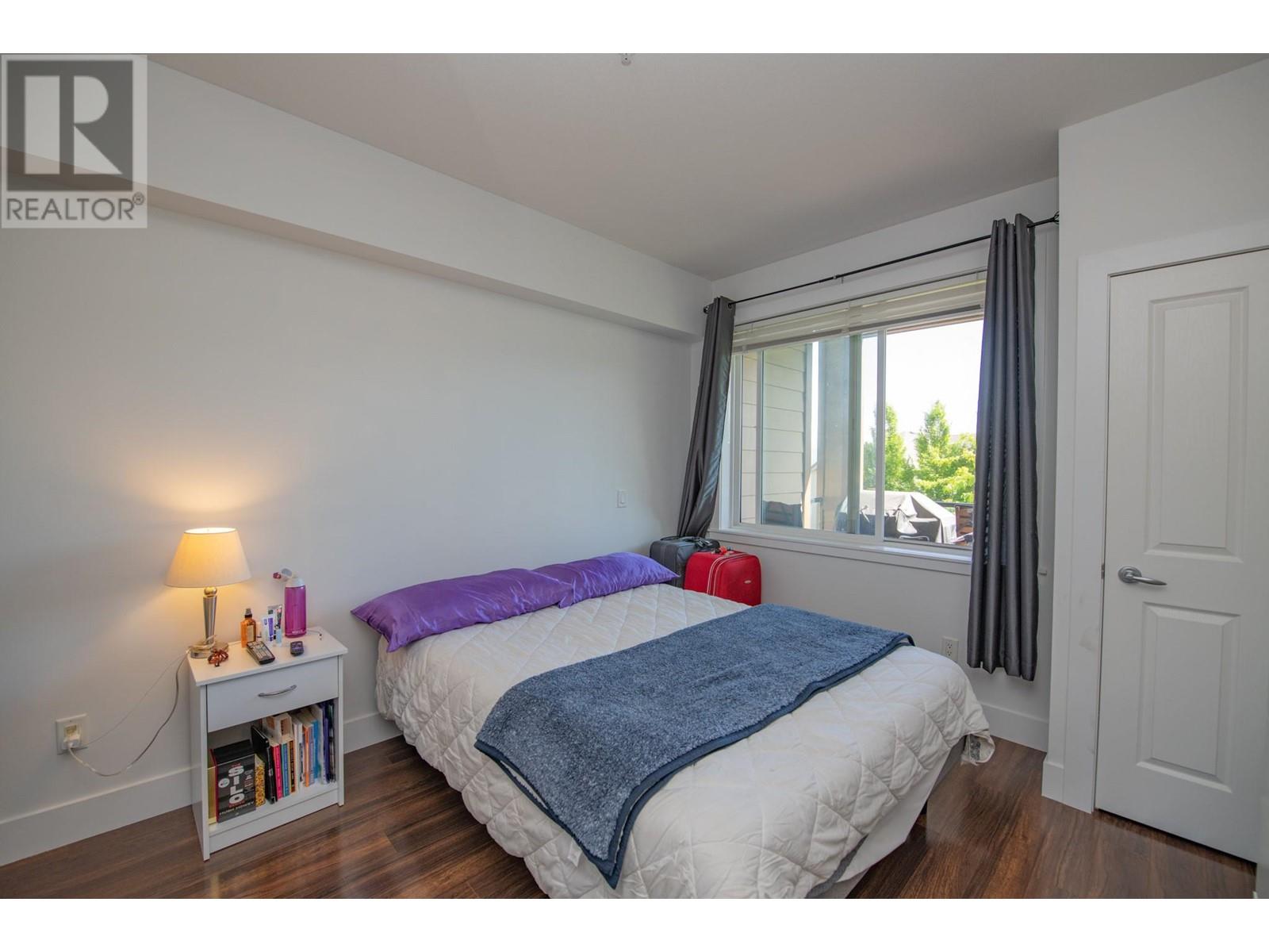2532 Shoreline Drive Unit# 305, Lake Country