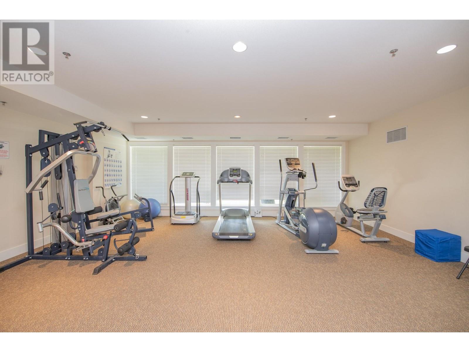 2532 Shoreline Drive Unit# 305, Lake Country