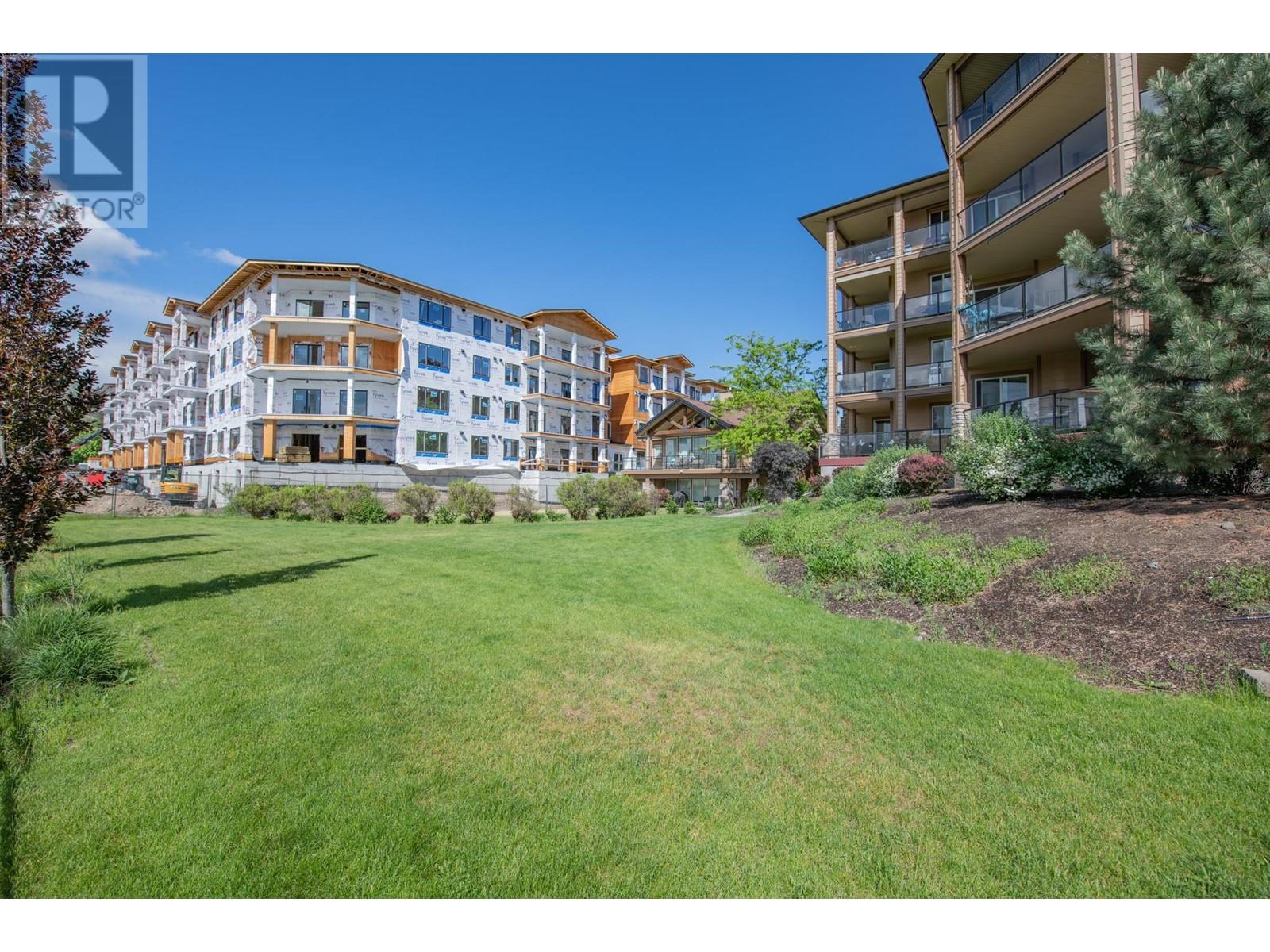 2532 Shoreline Drive Unit# 305, Lake Country