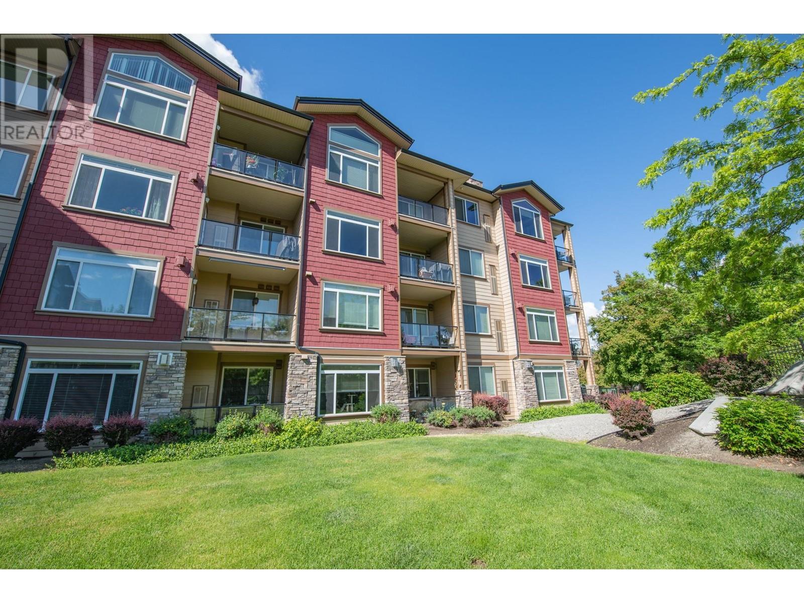 2532 Shoreline Drive Unit# 305, Lake Country