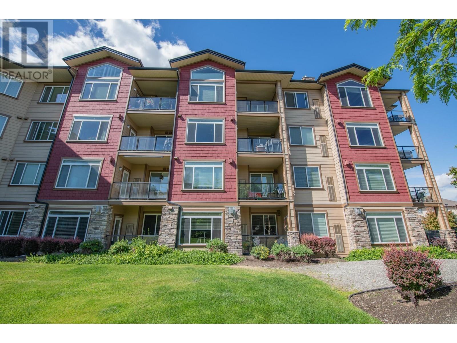 2532 Shoreline Drive Unit# 305, Lake Country