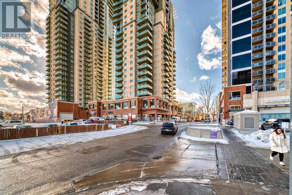 Single Family House for Sale in    Street SE Beltline Calgary 