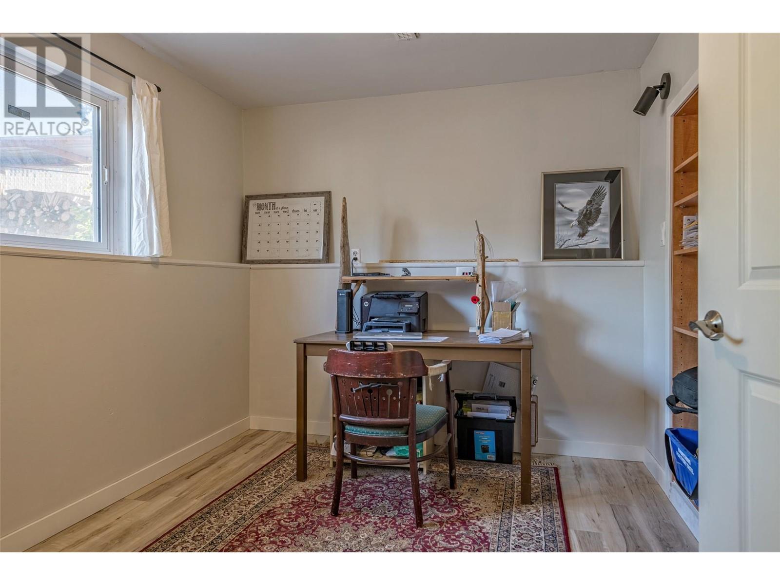  10592 Sherman Drive, Lake Country