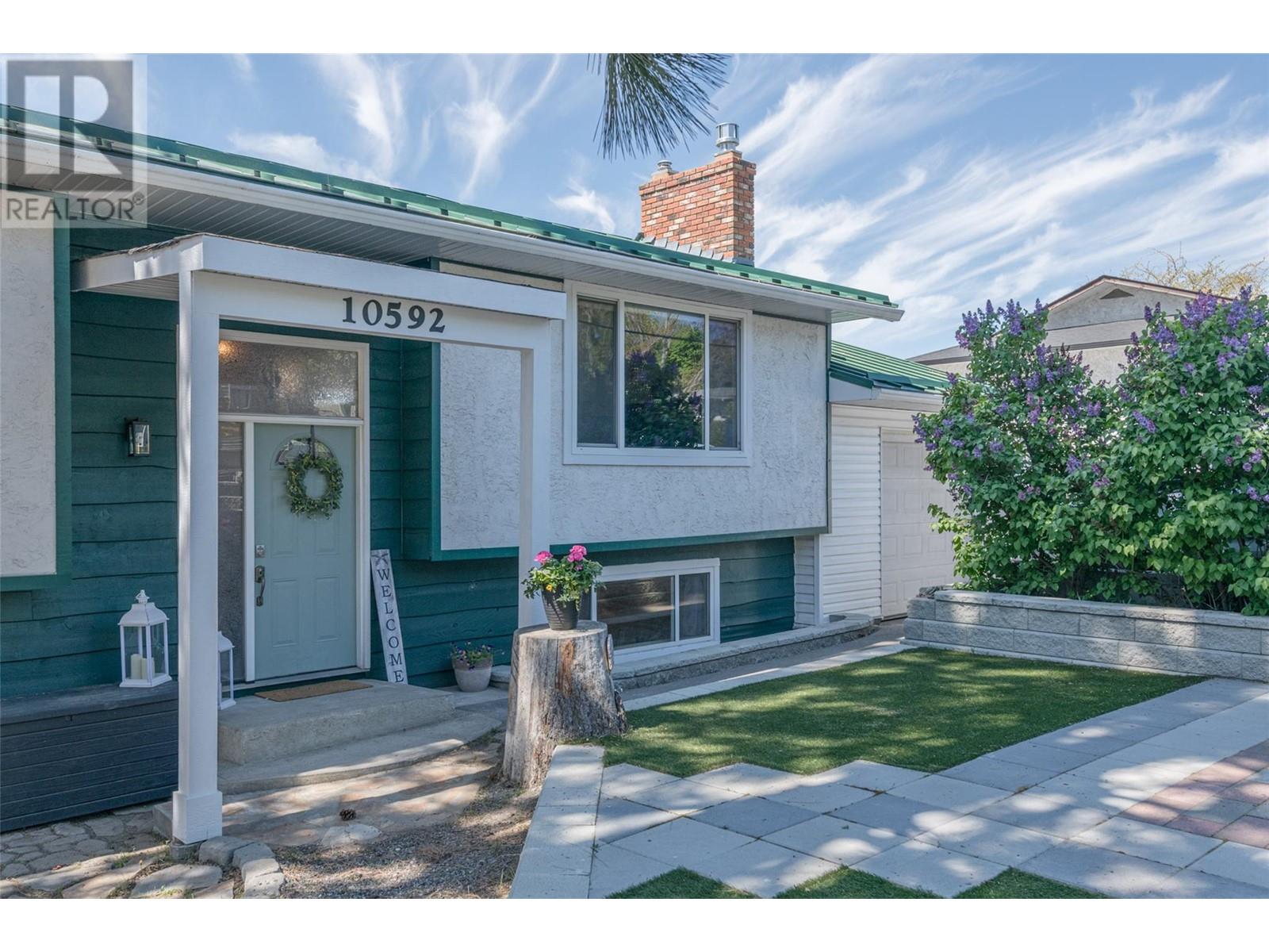  10592 Sherman Drive, Lake Country