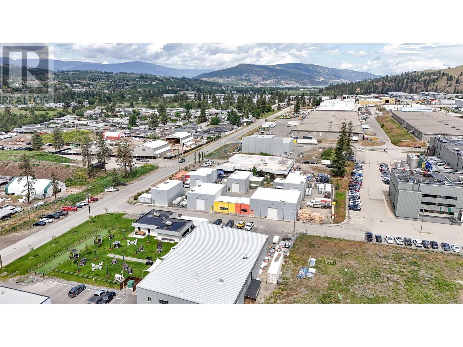 Jim Bailey Road, Kelowna