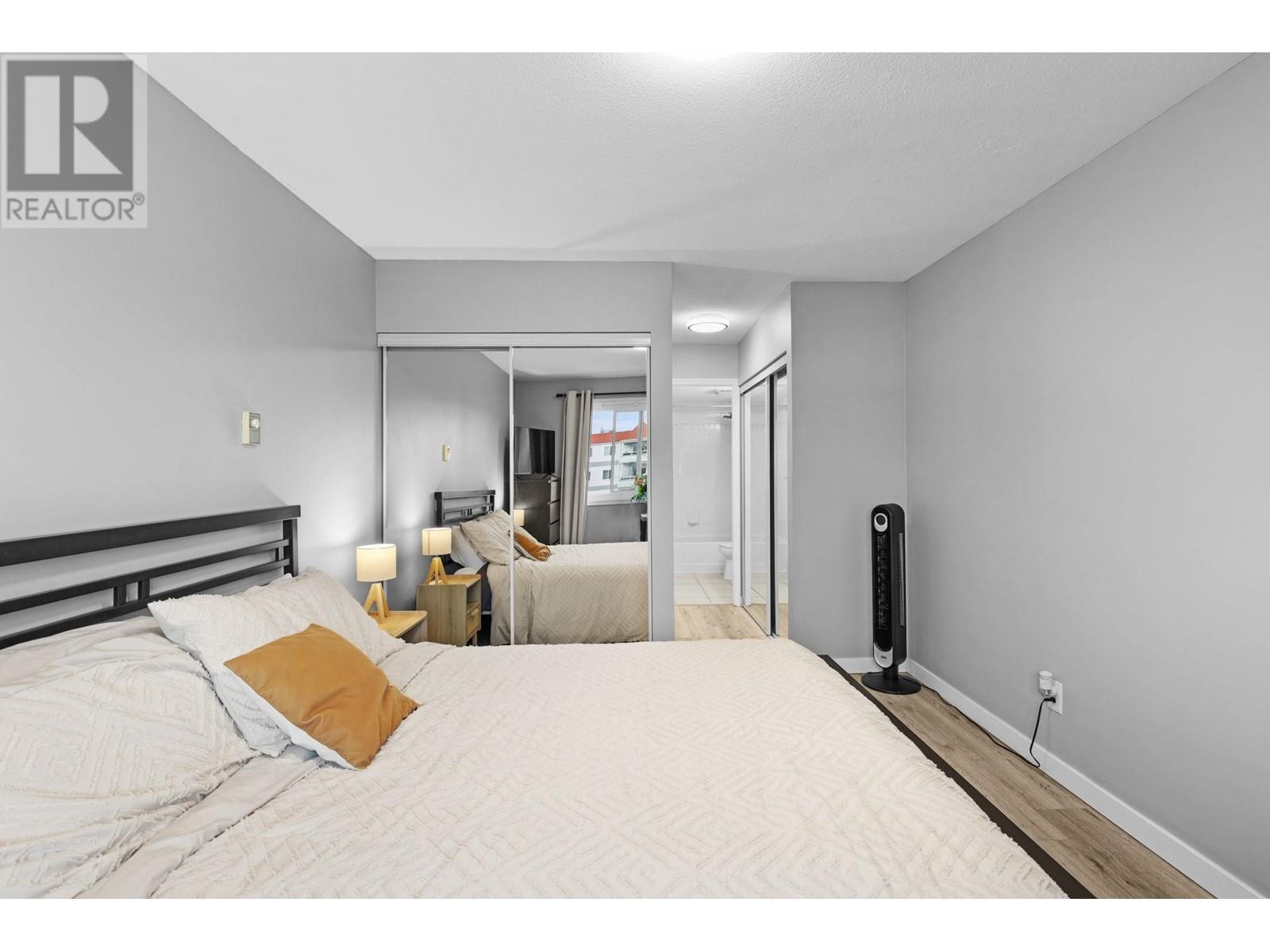 305 3175 De Montreuil Court, Kelowna