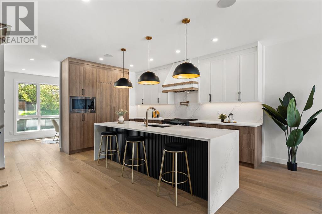 Single Family House for Sale in   Avenue NW Mount Pleasant Calgary 
