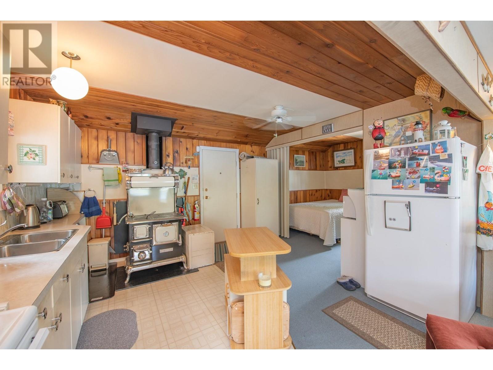 3598 Mabel Lake Road, Lumby