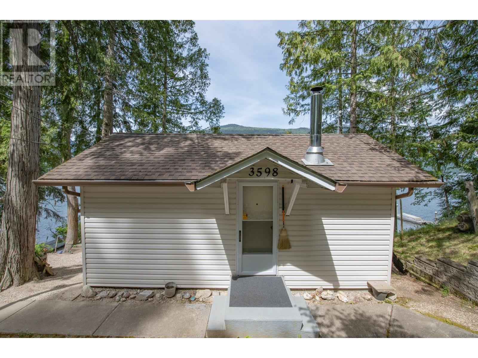 3598 Mabel Lake Road, Lumby