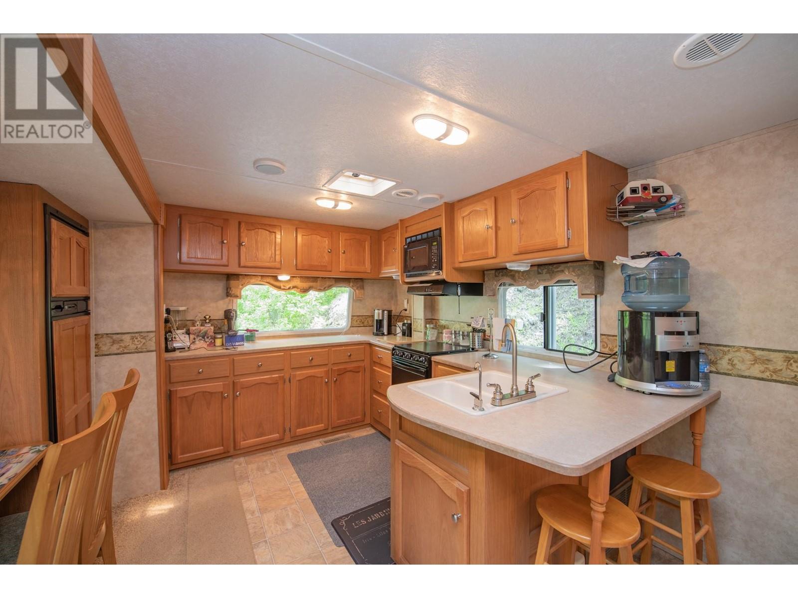 3598 Mabel Lake Road, Lumby