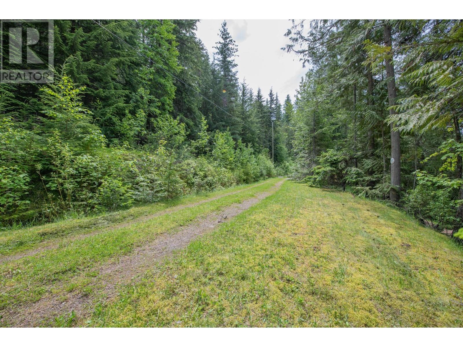 3598 Mabel Lake Road, Lumby