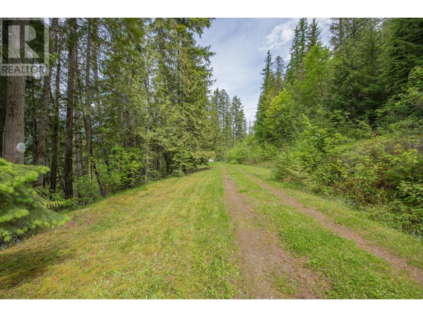 3598 Mabel Lake Road, Lumby