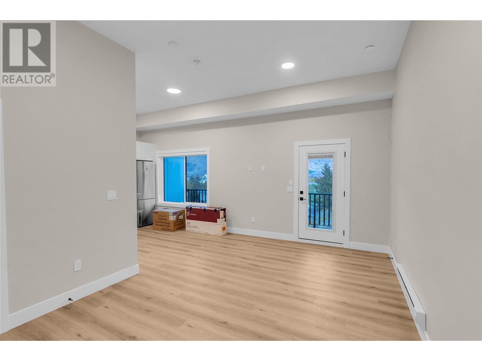 6811 Nighthawk Drive Unit# 105, Osoyoos
