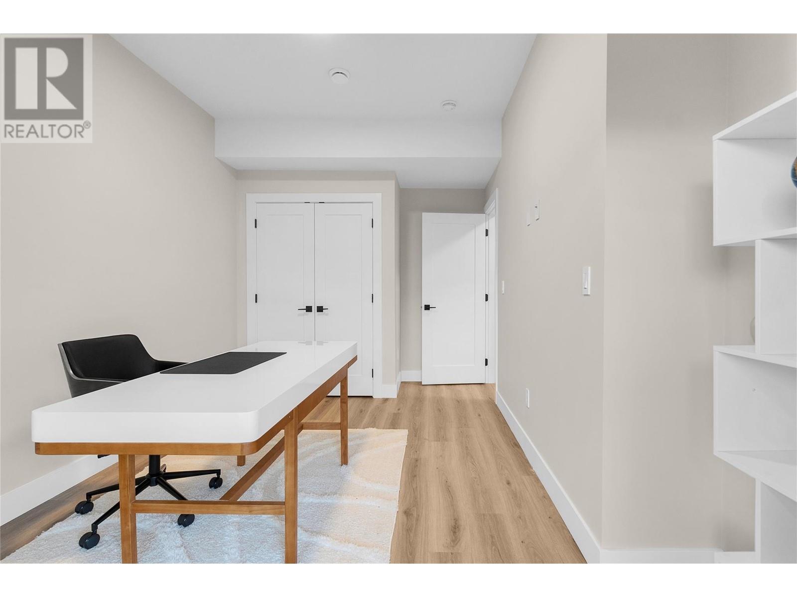 6811 Nighthawk Drive Unit# 105, Osoyoos