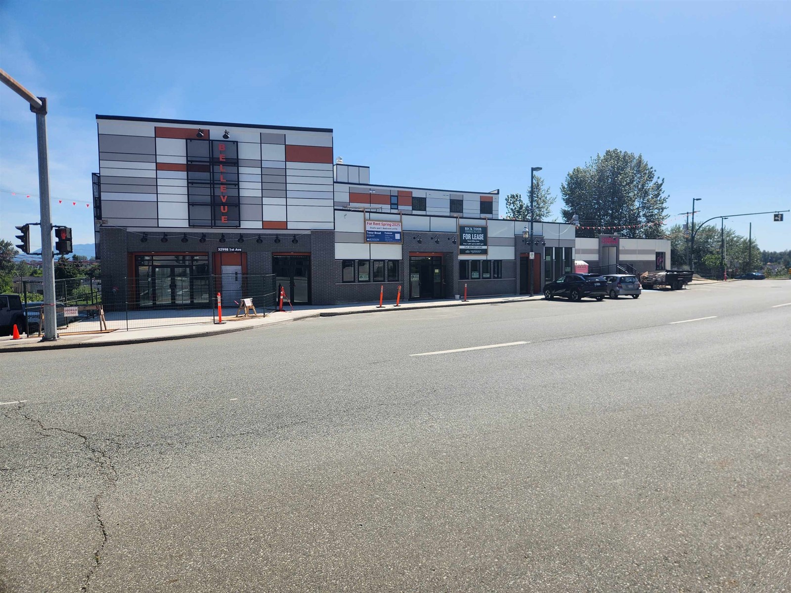 Photo 1 of 204 32998 1st Avenue, Mission BC