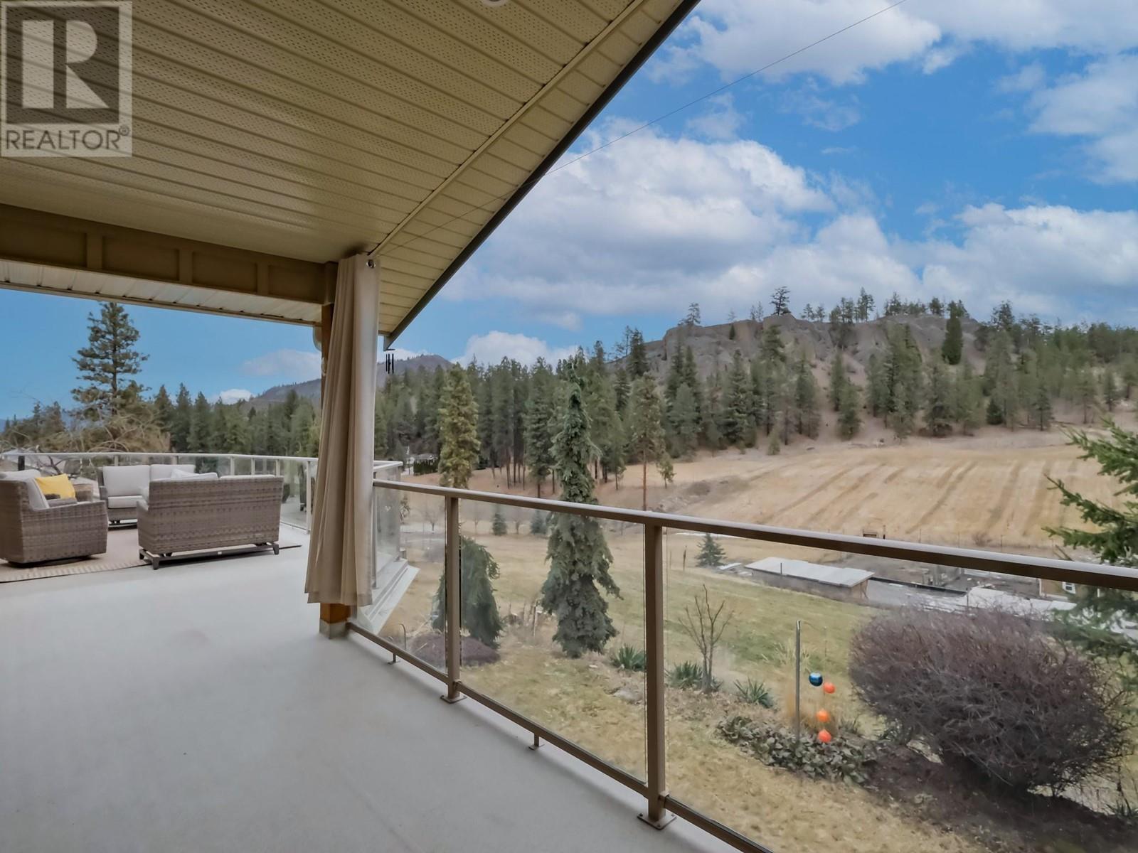  5617 SIMPSON Road, Summerland