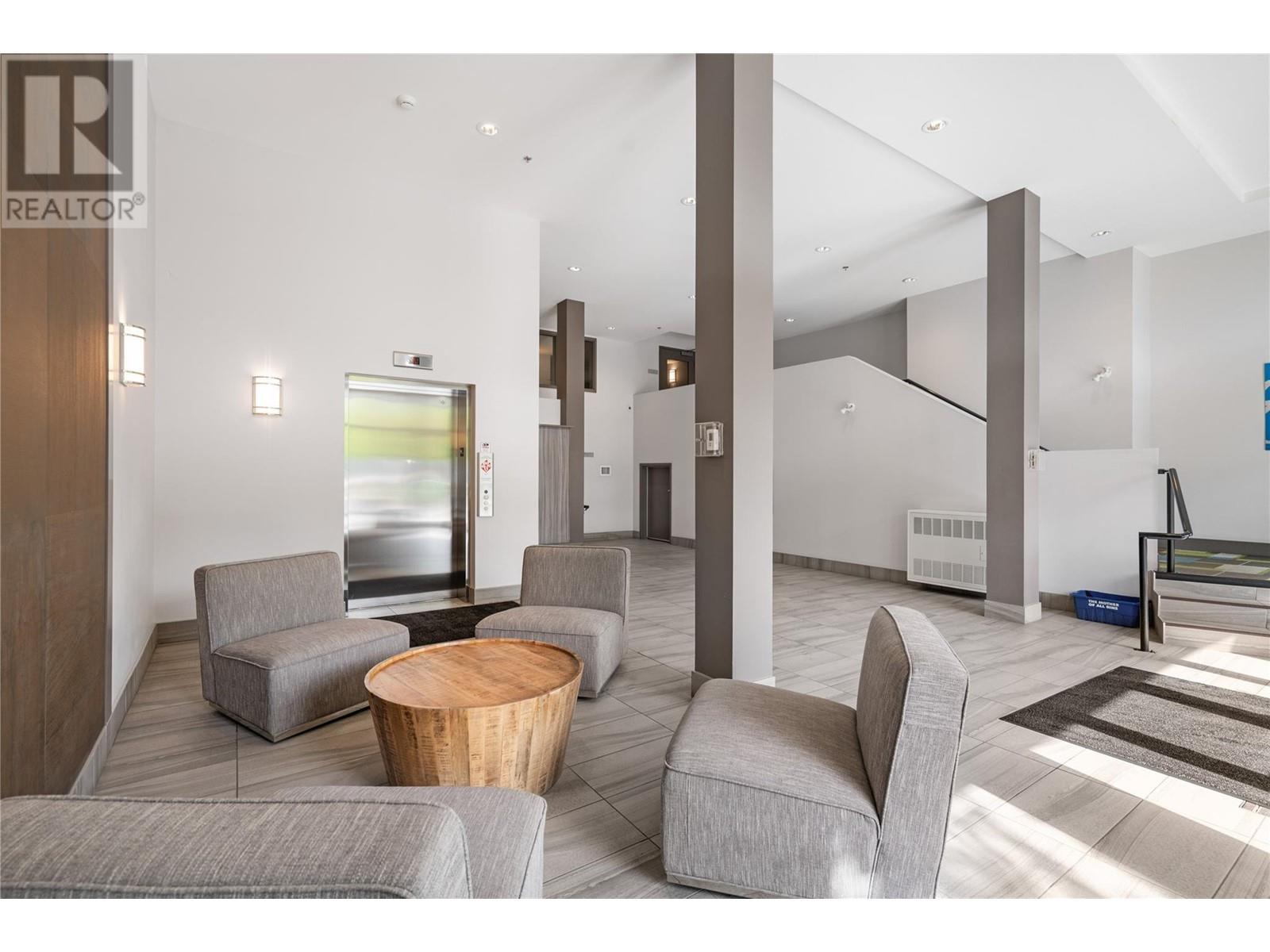 PH2 775 Academy Way, Kelowna