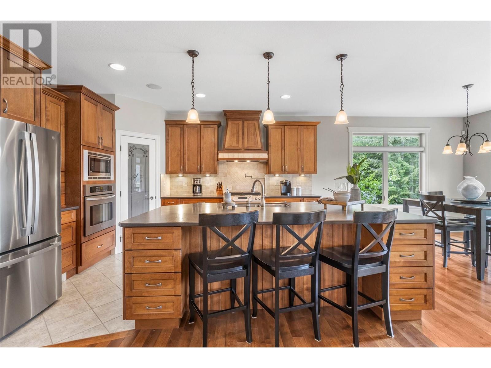  2701 Mountview Drive, Blind Bay