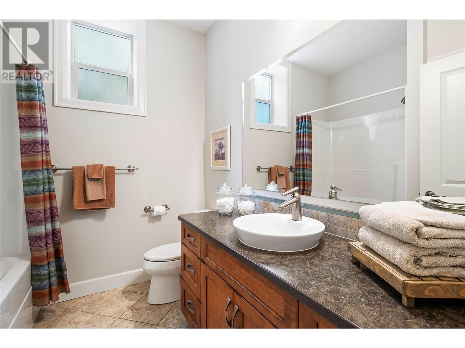  2701 Mountview Drive, Blind Bay