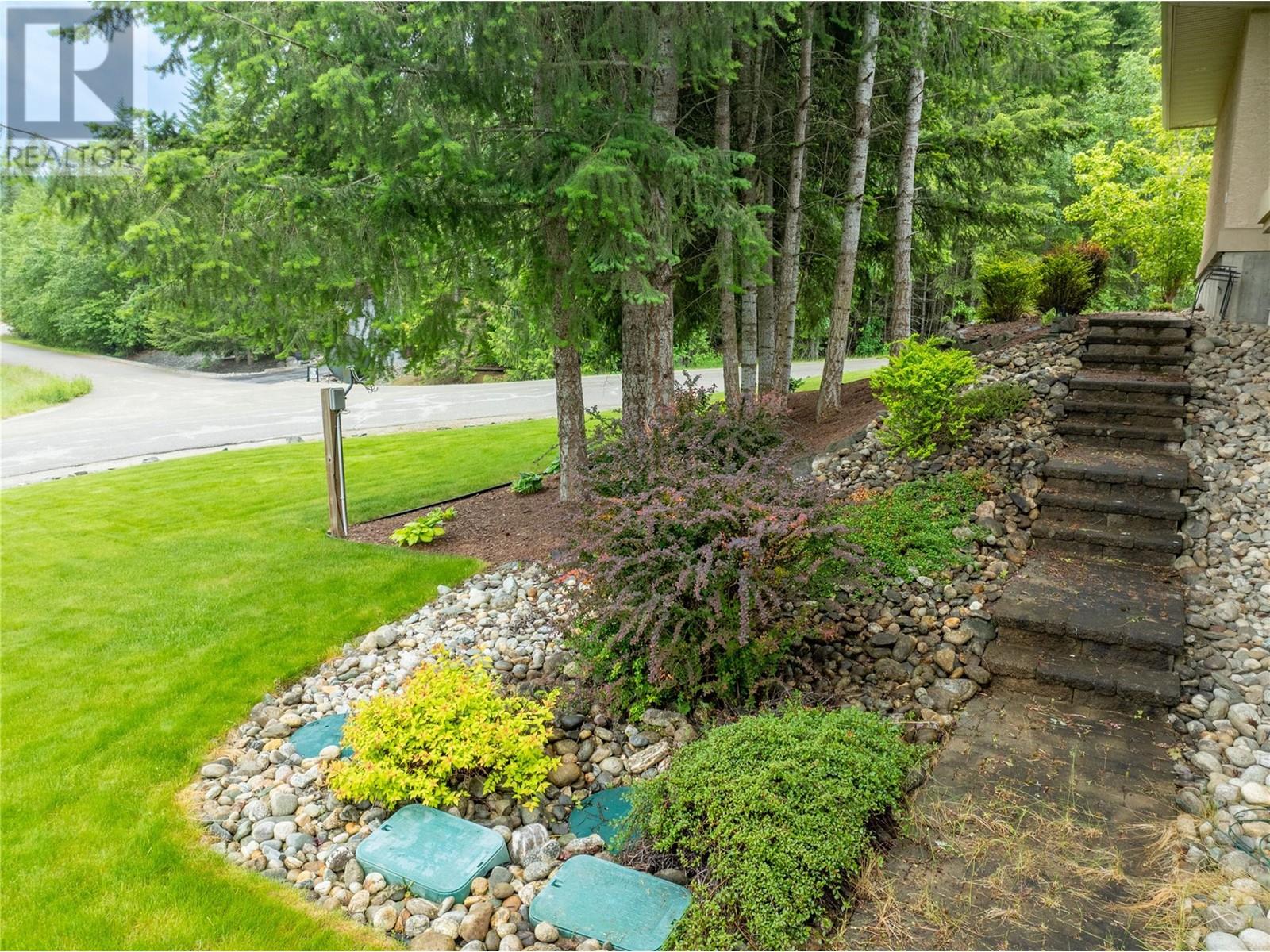  2701 Mountview Drive, Blind Bay