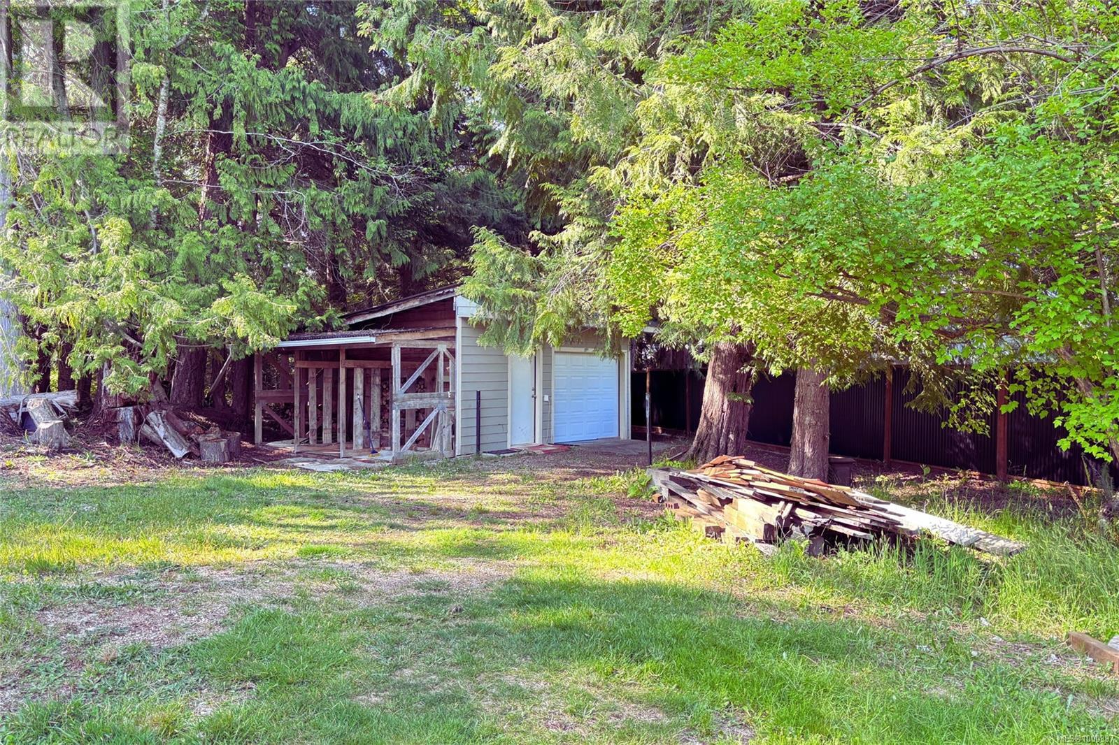 Photo 20 of 6662 Island Hwy W, Bowser BC