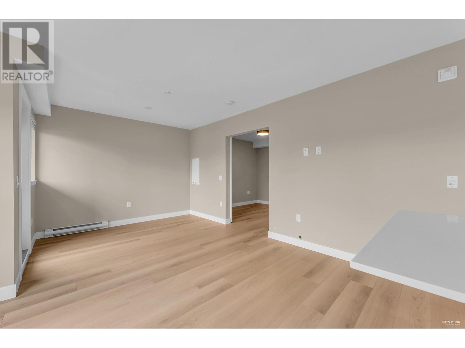 Photo 17 of 319 22562 121 Avenue, Maple Ridge BC