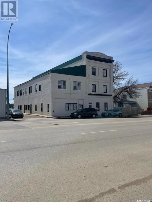 Photo 5 of 217 223 High Street, Moose Jaw SK