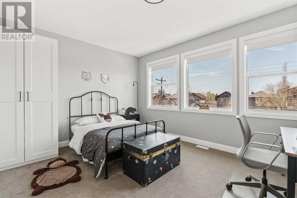 Single Family House for Sale in   Avenue SE Inglewood Calgary 