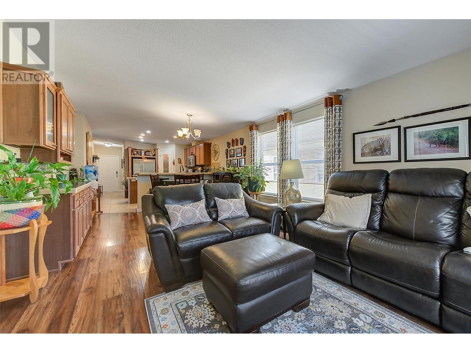 512 2440 Old Okanagan Highway, Westbank