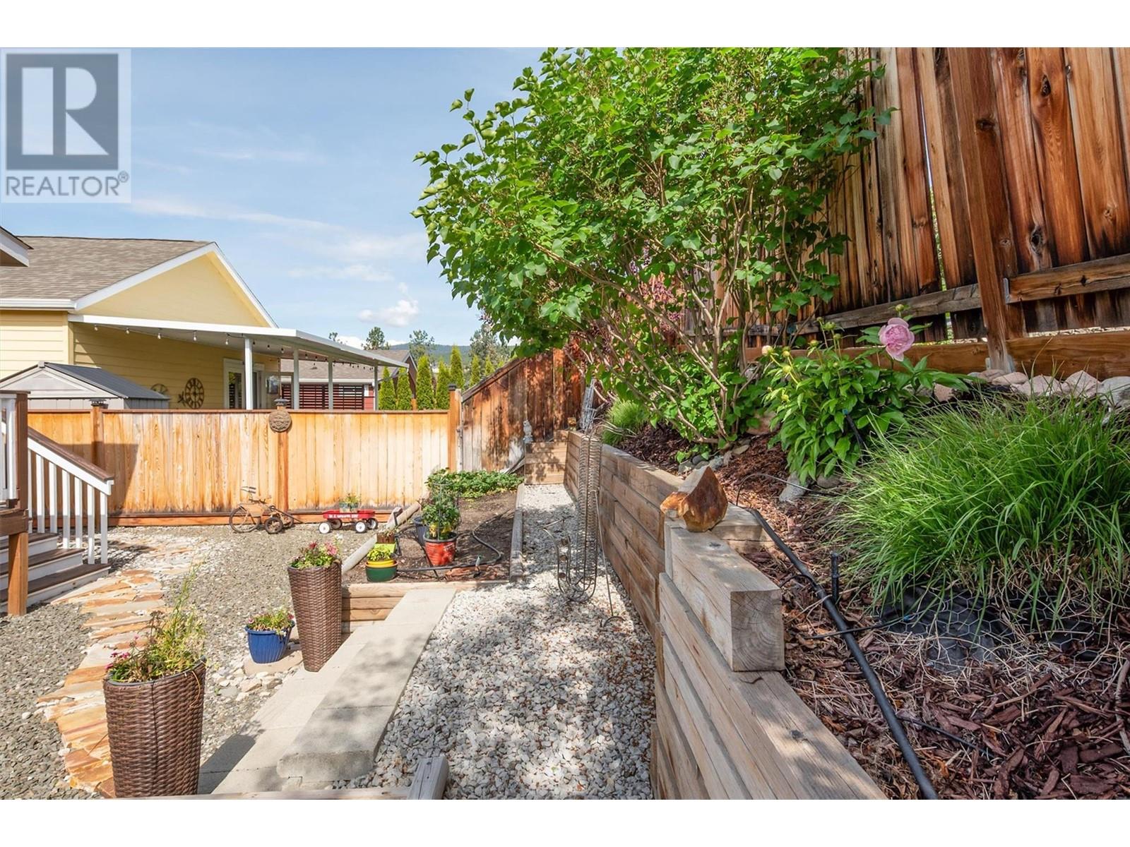 512 2440 Old Okanagan Highway, Westbank