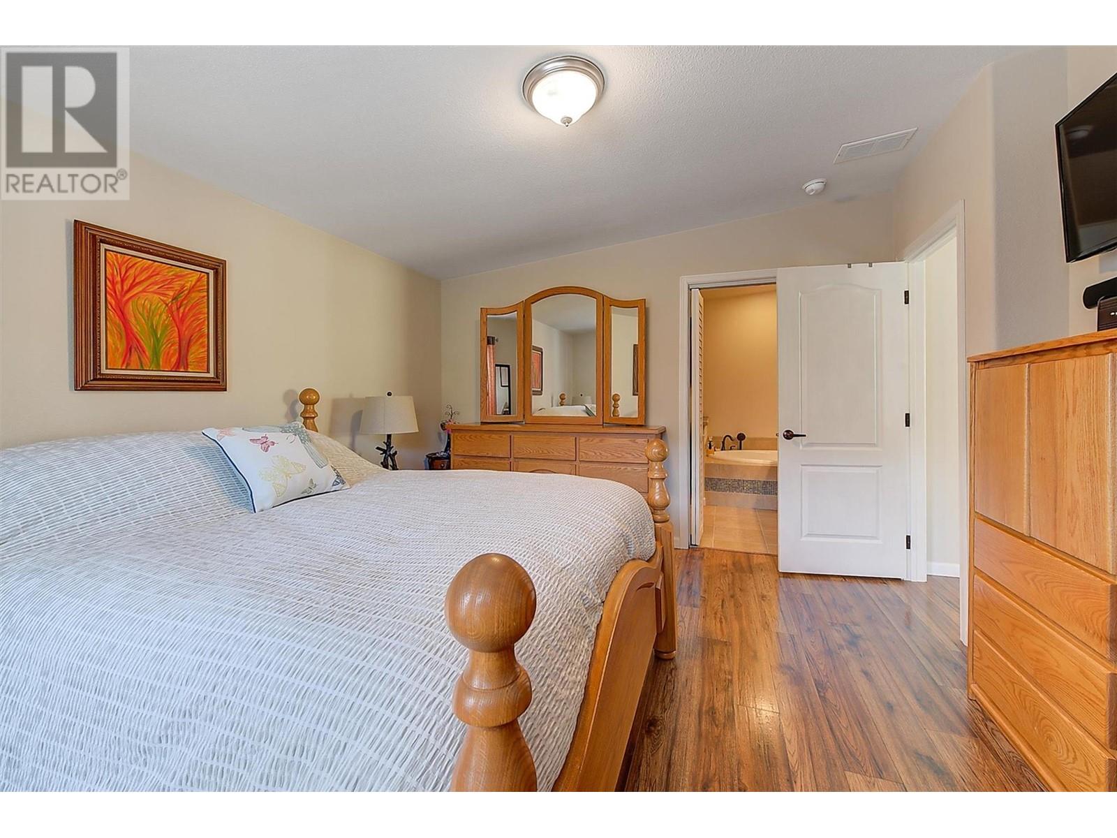 512 2440 Old Okanagan Highway, Westbank