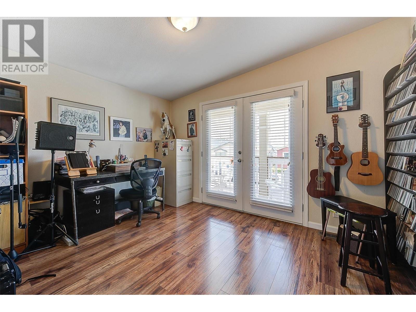 512 2440 Old Okanagan Highway, Westbank