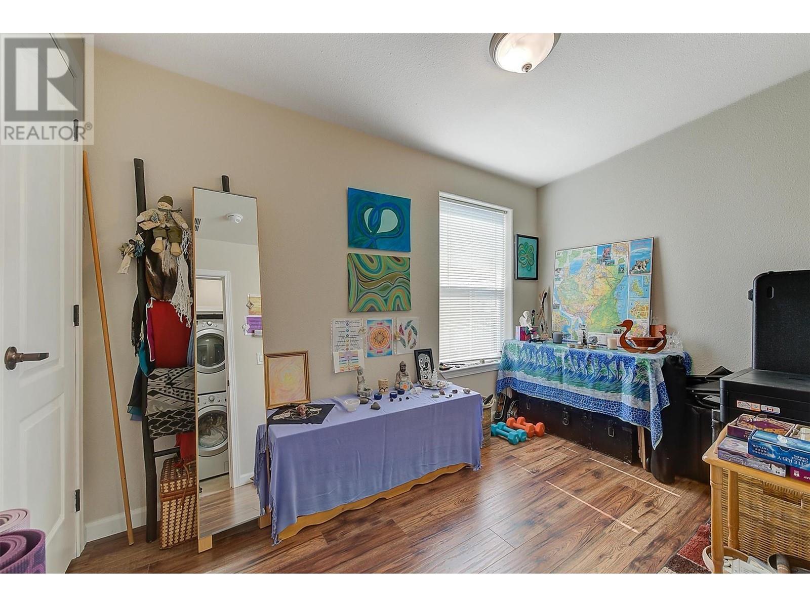 512 2440 Old Okanagan Highway, Westbank
