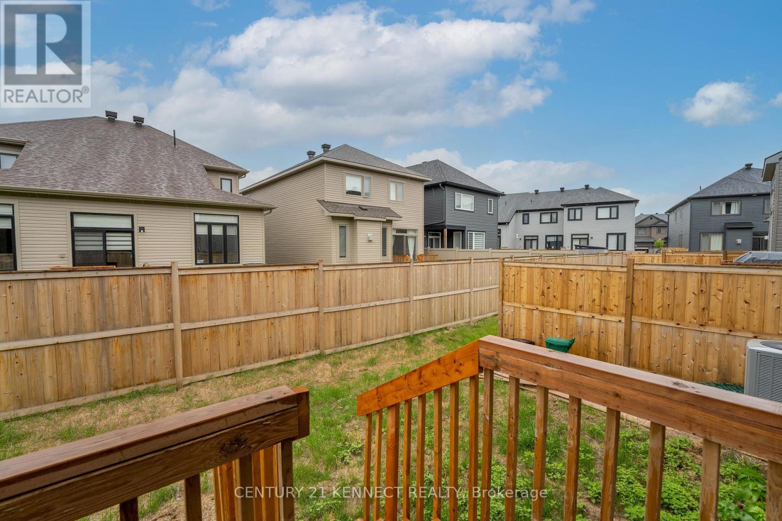 Photo 10 of 324 Ventoux Avenue, Ottawa ON
