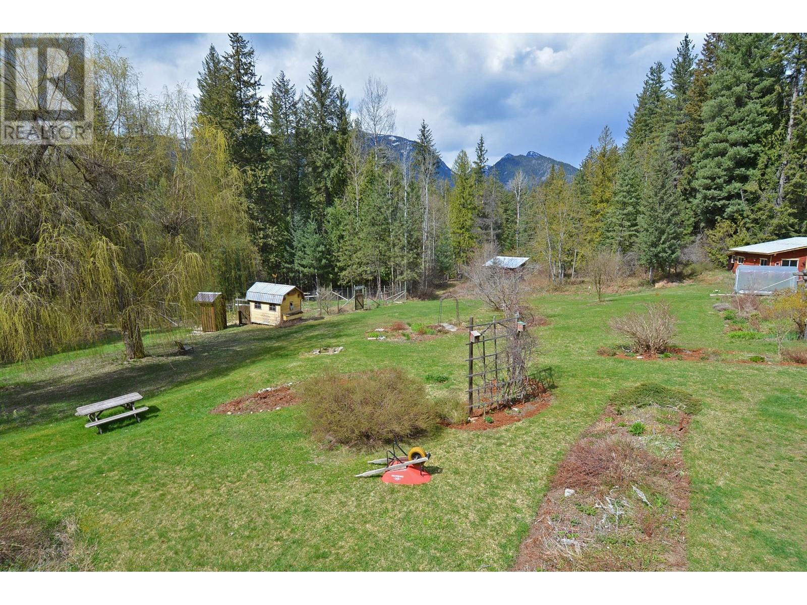 Photo 62 of 8481 6 Highway, Slocan BC