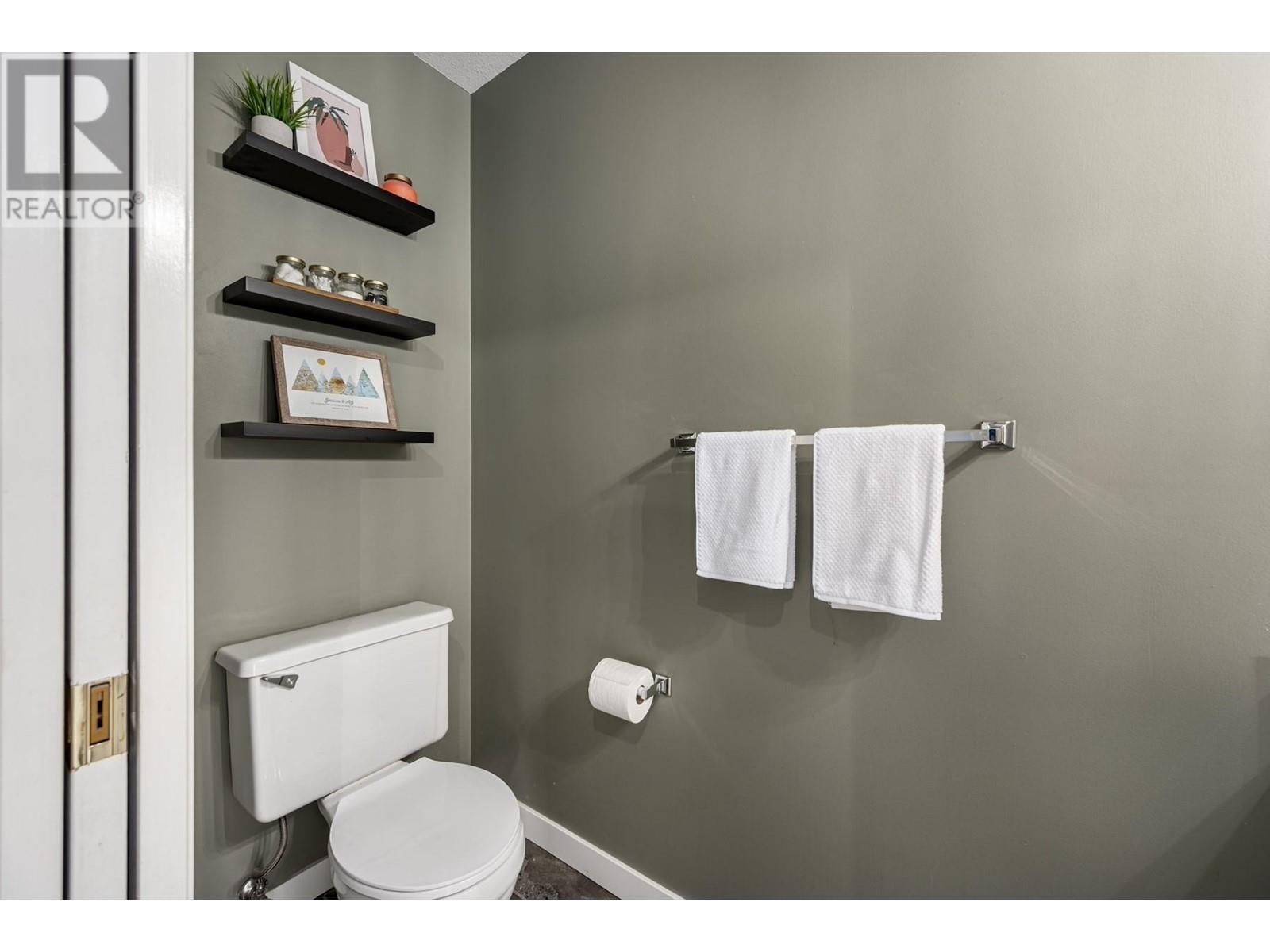 #8 1775 MCKINLEY COURT - Image 20
