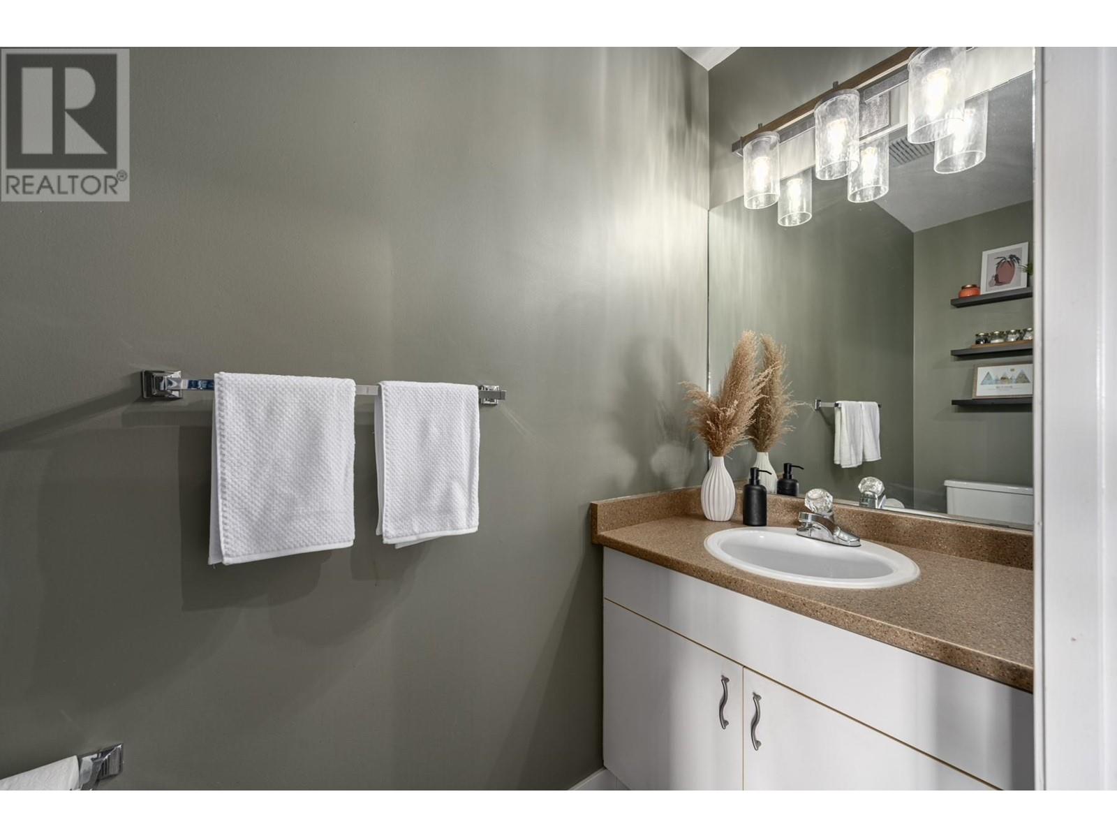 #8 1775 MCKINLEY COURT - Image 19