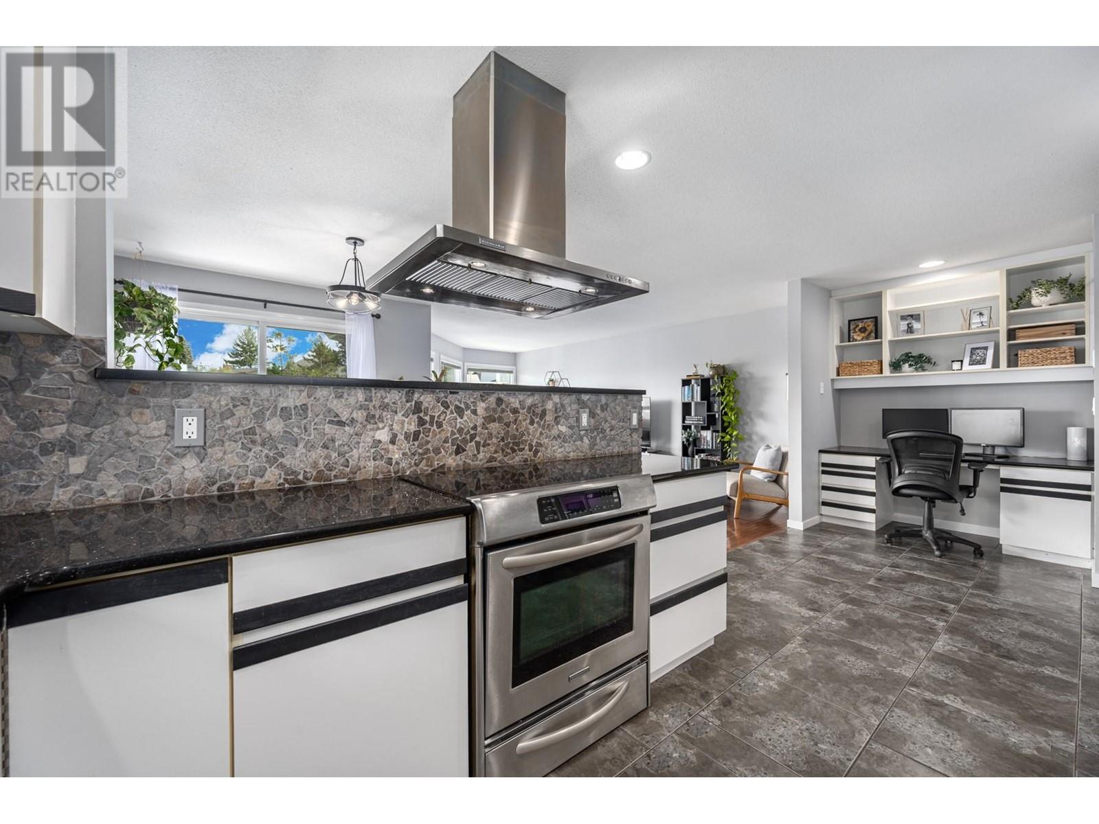 #8 1775 MCKINLEY COURT - Image 7